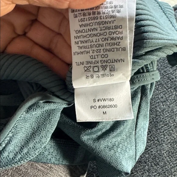 Vuori Rib Crop Tank size M - Picture 5 of 5